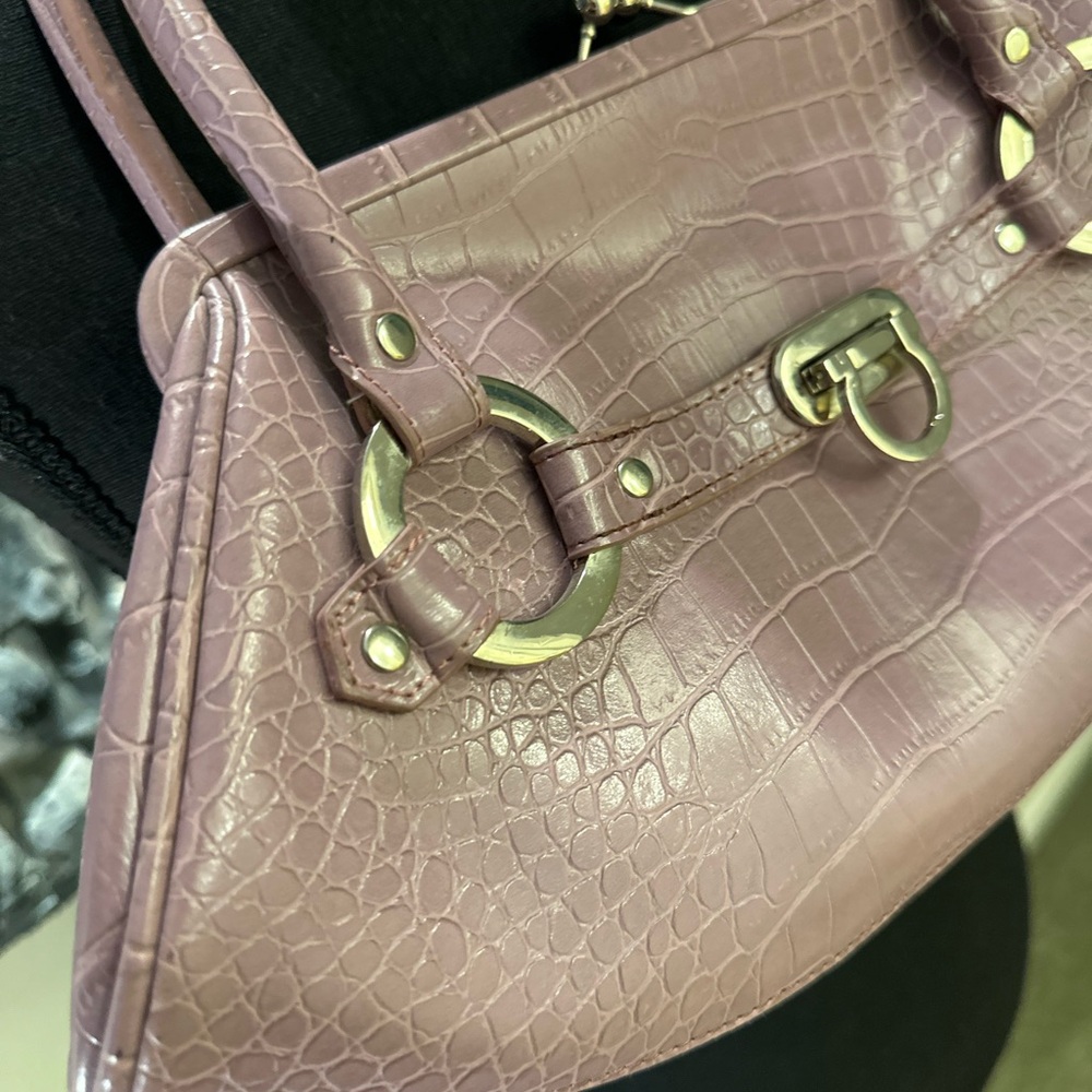π₯*Add On Only*
Lavender Pinkish Y2K Handbag Very Clean Snakeskin Vinyl - Picture 4 of 8